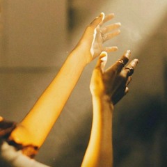 نص : مرفأ //  الأداء الصوتي آلاء أبو عرقوب