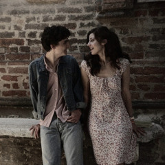 العِابر الليَ ما لقّى من يسُليه ❤️.