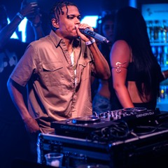 POSSO ATE NÃO TE DAR FLORES X SERIE GOLD ( DJ FB DE NITEROI )