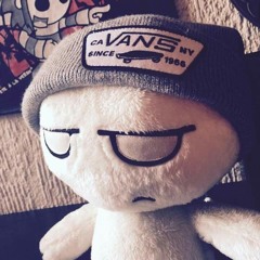 who_r_you  (prod. grayskies)