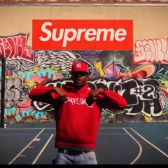 Supreme Sweater