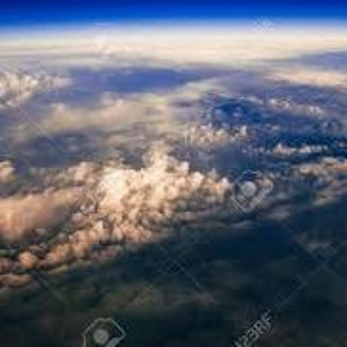 StratosphR