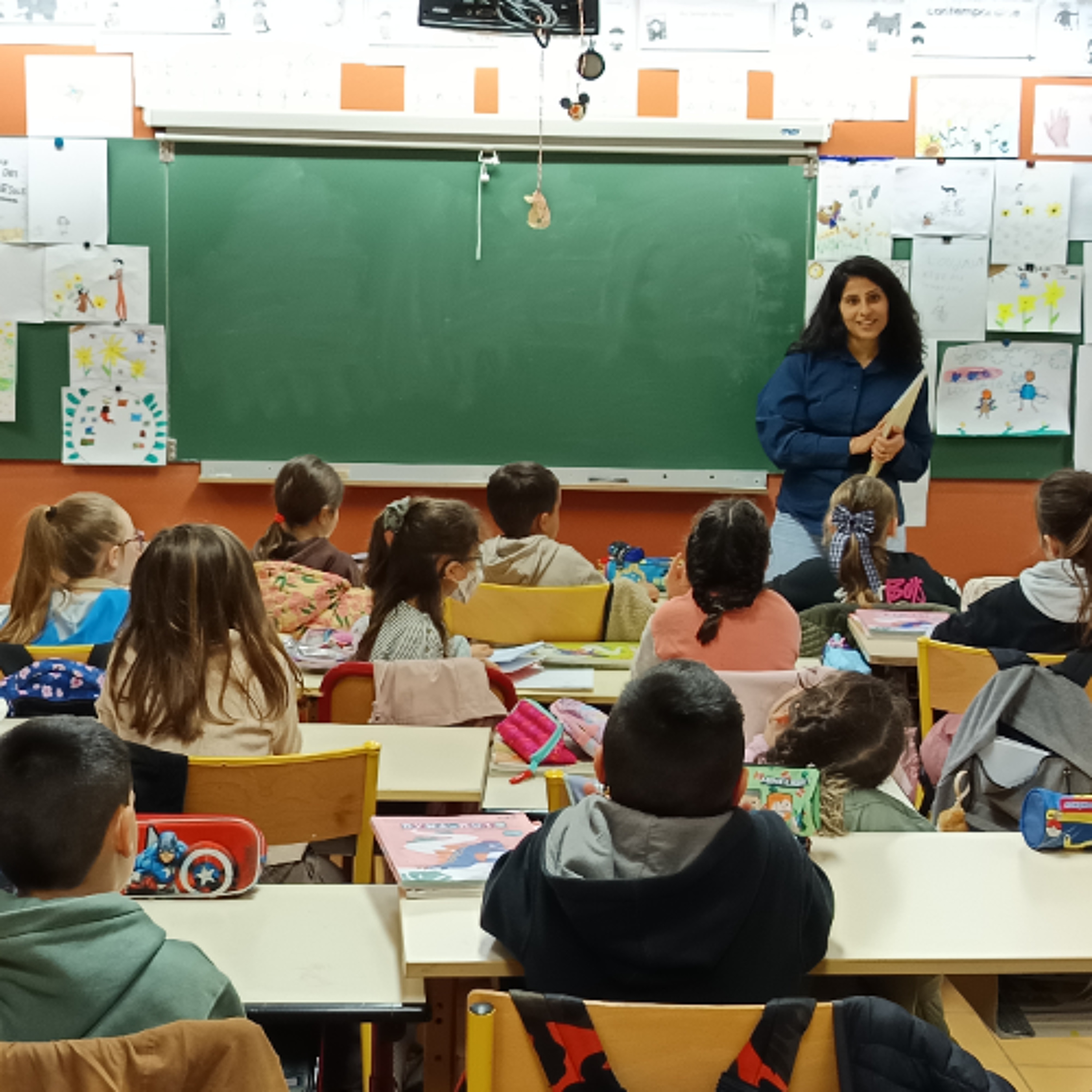 Reportage  avec l'autrice Lina AlHathloul - Ecole de Fontanes Prix des incorruptibles episode artwork