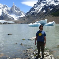 Nahuel Laviola - Frente al cerro Torre