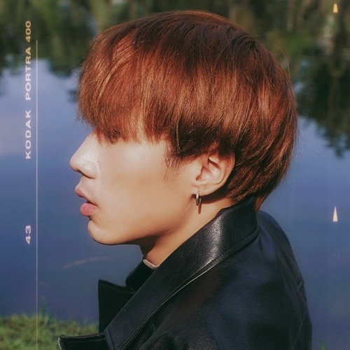 MỘT CHIẾC BUỒN