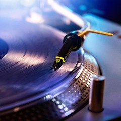 Art-D-Fact's Tech-House & Techno mixture @ MiXtream 2005 - vinyl only DJ set