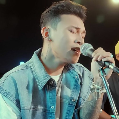 Mouy Chhav / មួយឆាវ by Thol Sophitik