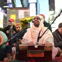 Vrndavan Prabhu - Harinam At Time Square 10.6.22