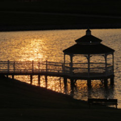 GAZEBO DAYDREAMS (ABOUT MAGNIFICENCE)