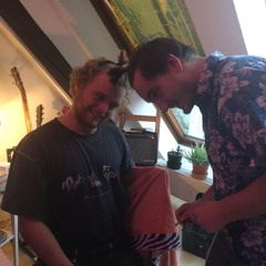 Hobel Mc- Rappen unter klarem Himmel (prod. Bernhard Petz)