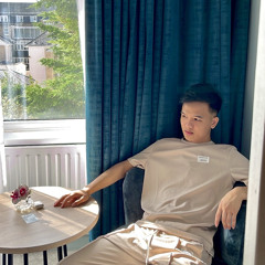 Không nghe hơi phí. VietUK