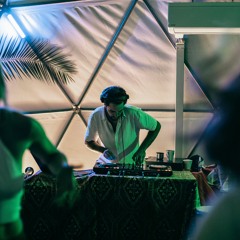 ROOTS Retreat mini set