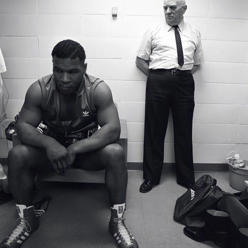 Tyson scared of Mike - tiktok background sound (motivational)