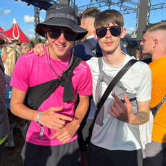 Summer Groovin 🌅🕺🏼