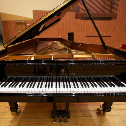 piano╰(*´︶`*)╯♡ Memorex Electric 54-Key Piano Keyboard with Microphone