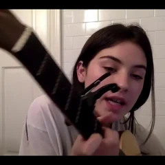 Gracie Abrams - Broken Kind Of Love (Unreleased)