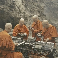 NoName: Schranz_Set //01