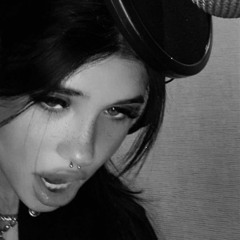 I love you so - Nessa Barrett Unreleased