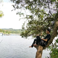 Happy Asmara - Kuatno Aku (Official Music Video ANEKA SAFARI).mp3