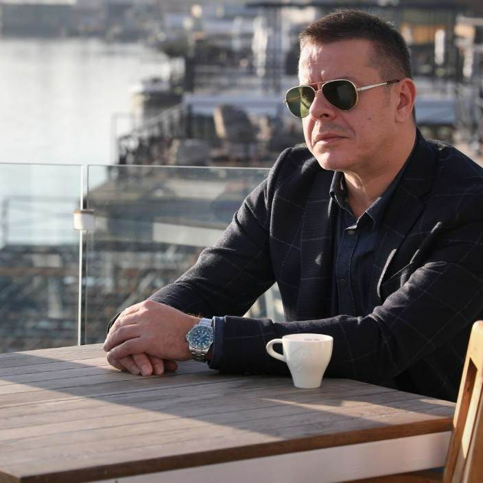 Vlado Georgiev Vs Dumx – Lazljiva (Kulturica Mashup)