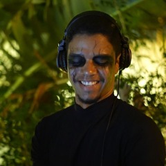 Dj SET PEZZITO @ Baile de Hallowen - Bee Cool