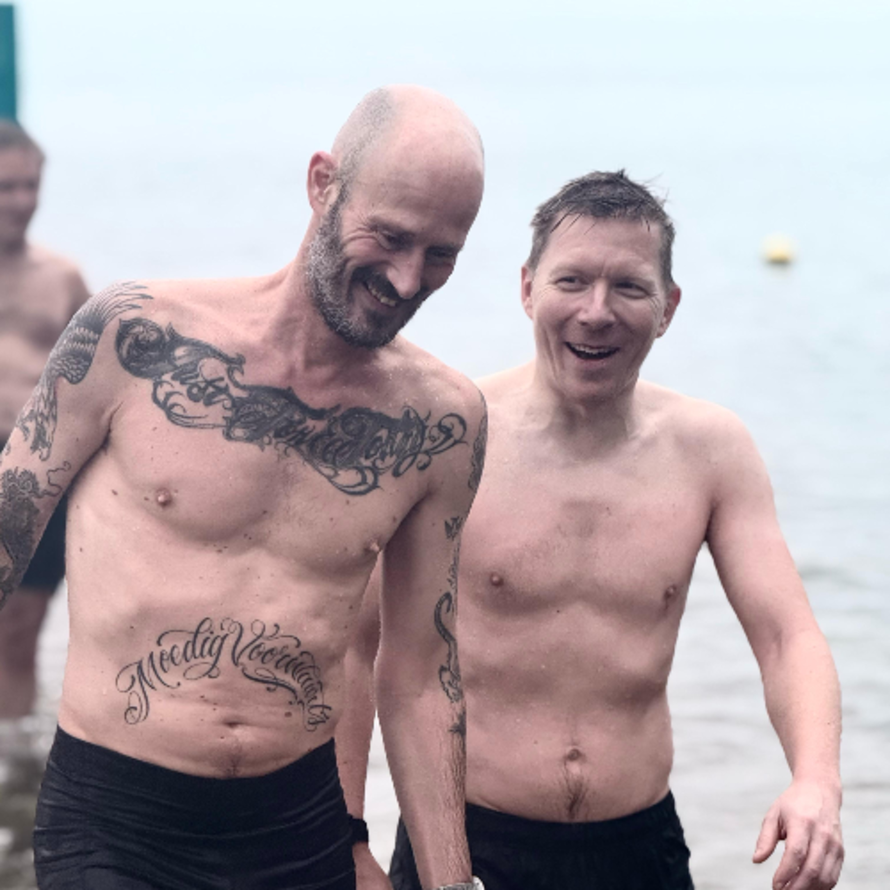 Klaas en Koen lopen weg