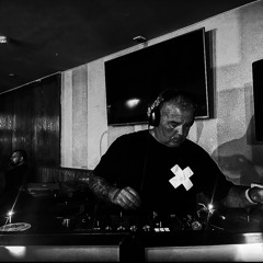SATURDAY SESH #FREE DL