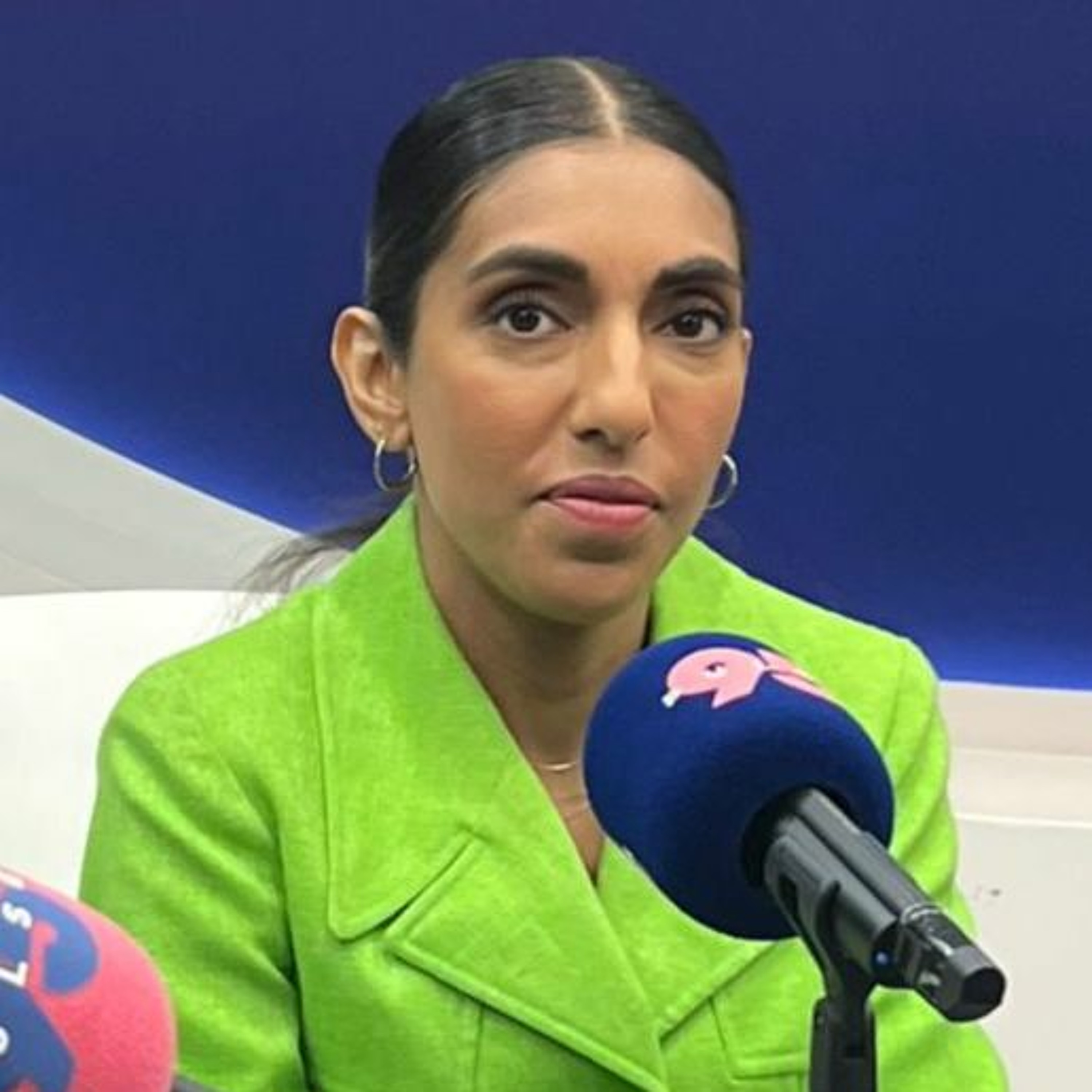 Live from SIBF 2022: Rupi Kaur, the "pop star of poetry" episode artwork