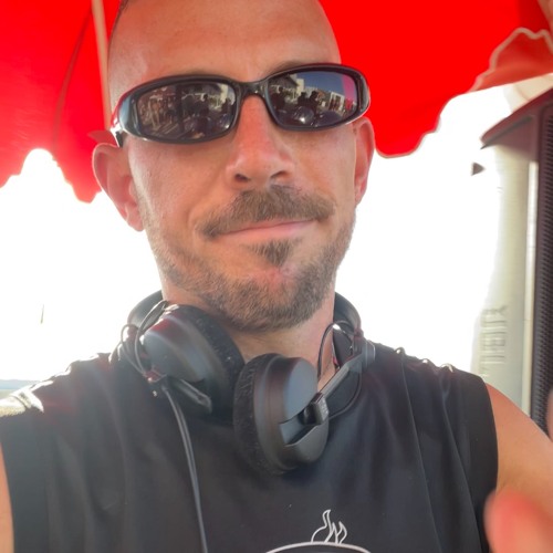 MIKE TROTTER LIVE @ ARLO WYNWOOD - DAYTIME SERVICE 8.2.25