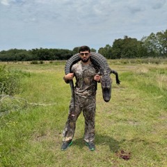 LUIGOOEY - "Israeli Made Firearm"  |calm luh breakcore set|