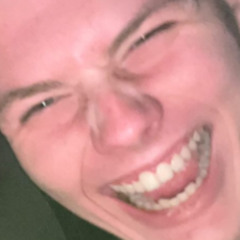 paaamietasz trzymalem cie wtedy za reke gdy mialo ci wlasnie wypasc sercee