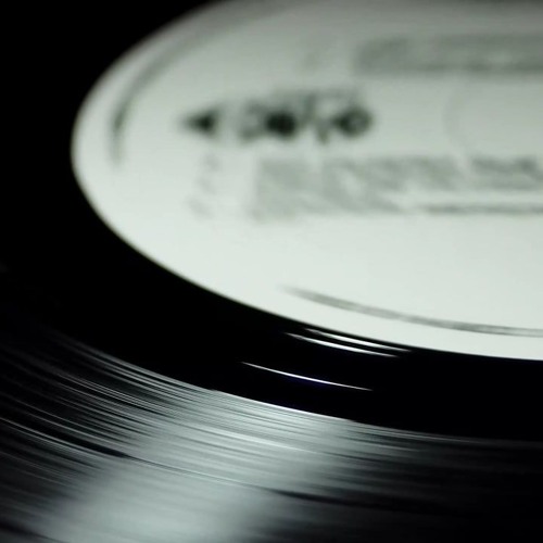 03-25-WLDBTCH-RALLENT-A-TOTO 33RPM