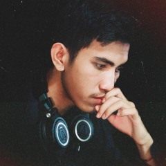 Bong Pit & Zhen Er & Mizter Ro - Walking In The Rain [[VannDeeRmx]]