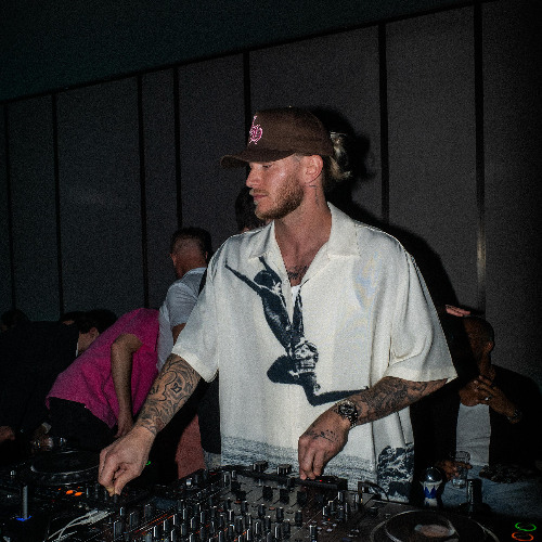 1 Live Radio Set