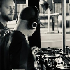 EXCLUSIVE MIXES