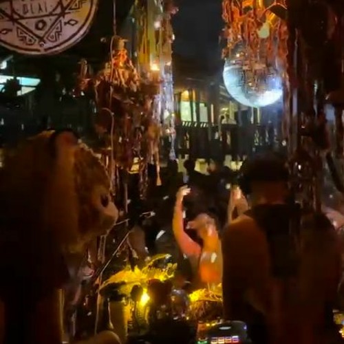 Juups - Bare Foot Beat Arts Factory Lodge 29.01.23