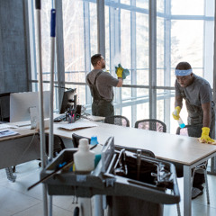6 Tips for Easy and Deep Carpet Cleaning through Office Cleaners