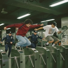 DRECKING, K4 - SALTANDO MOLINETES