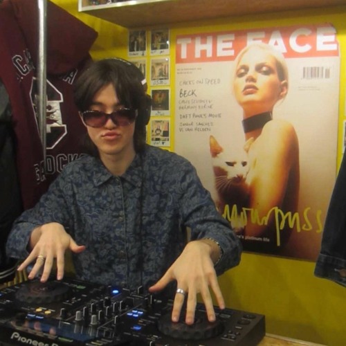 Louis does a MiX (02/05/23)