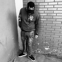 Cara Fechada - MC Guime e MC Leozinho ZS (DJ JR no Beat e Matheuszin DJ) [Clipe Oficial](M4A_128K).m