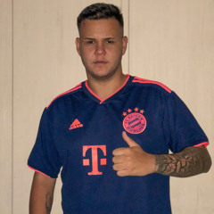 MTG - ELA É UM PERIGO ( TO VOLTANDO EM ) ( DE LEVIS KSKS ) [{ DJ MAMEDE }]