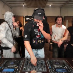 Young Lychee | Radio Rudina