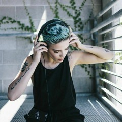 Miley Cyrus - Why'd you only call me when you're High? (slowed remix + tik tok version)