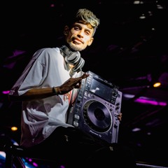 Mega Mix - 01