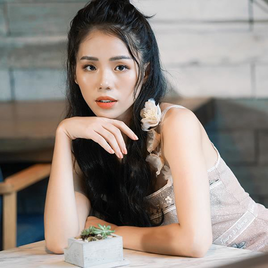 Lê Duyên Le My Duyen (@lmduyen37__) • Instagram photos and videos