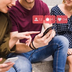 Social Medias - A Nova Fronteira Da Amizade - Prós E Contras Da Conexão Online