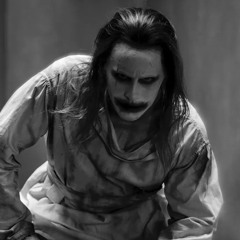 vibe estranha 🏛️