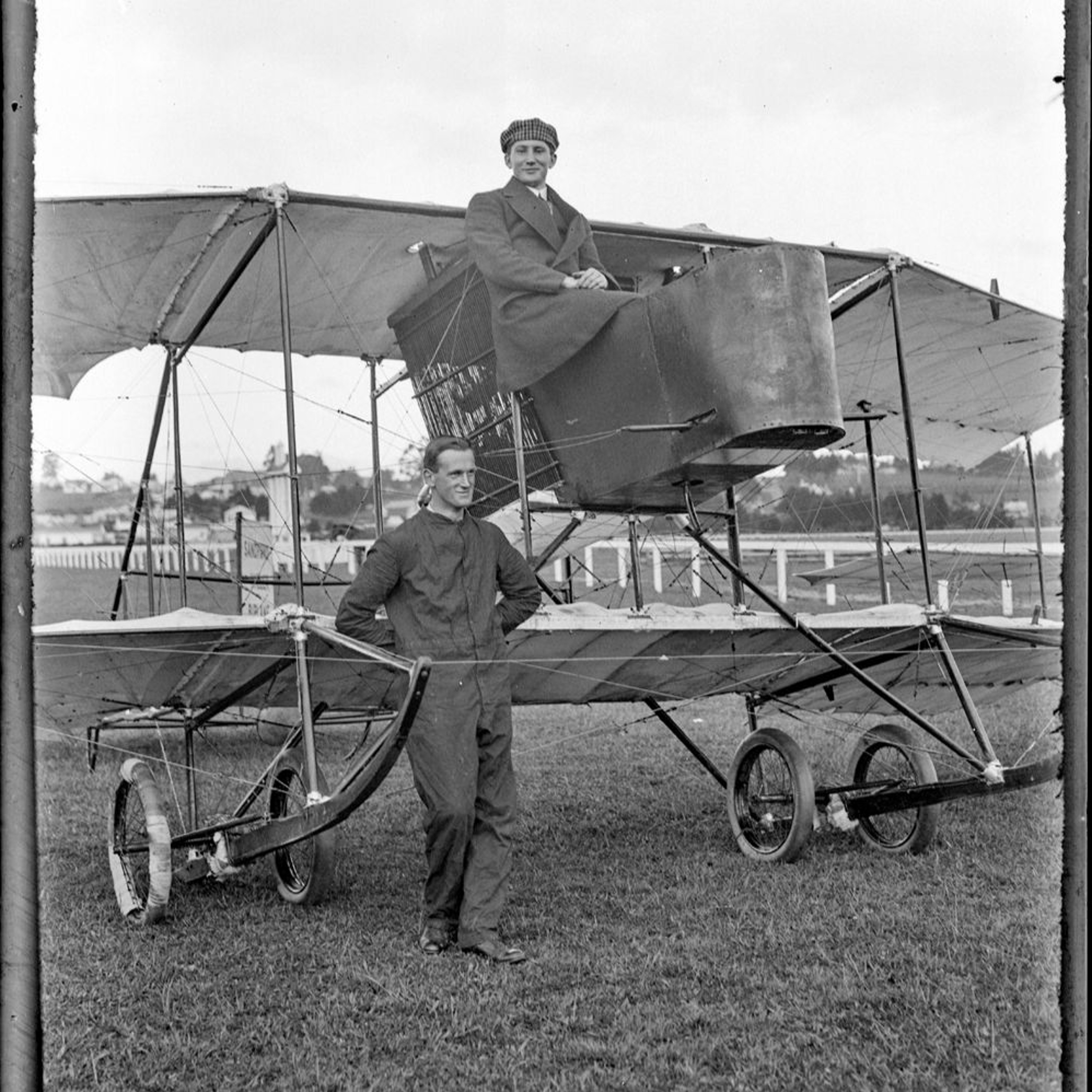 EVENT: The Sandford-Miller bi-plane flights at Avondale, 1913 episode artwork