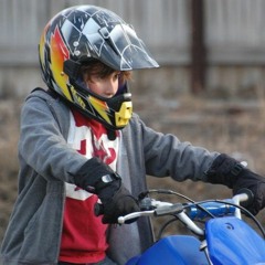 Floating (ft. Mariane)