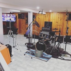 Silent Mayo - Drop The Modern World